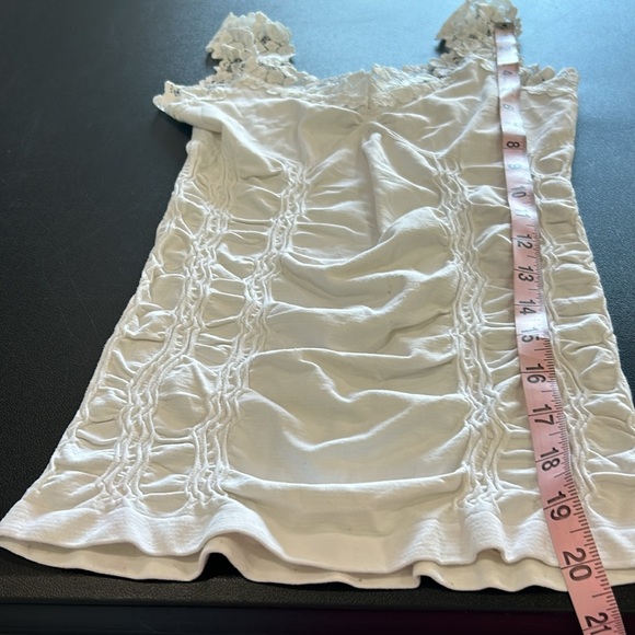 Women’s Stretch White Ribbed with Lace Trim M. Reyna Tee. Size‎ M (177) - Picture 10 of 10